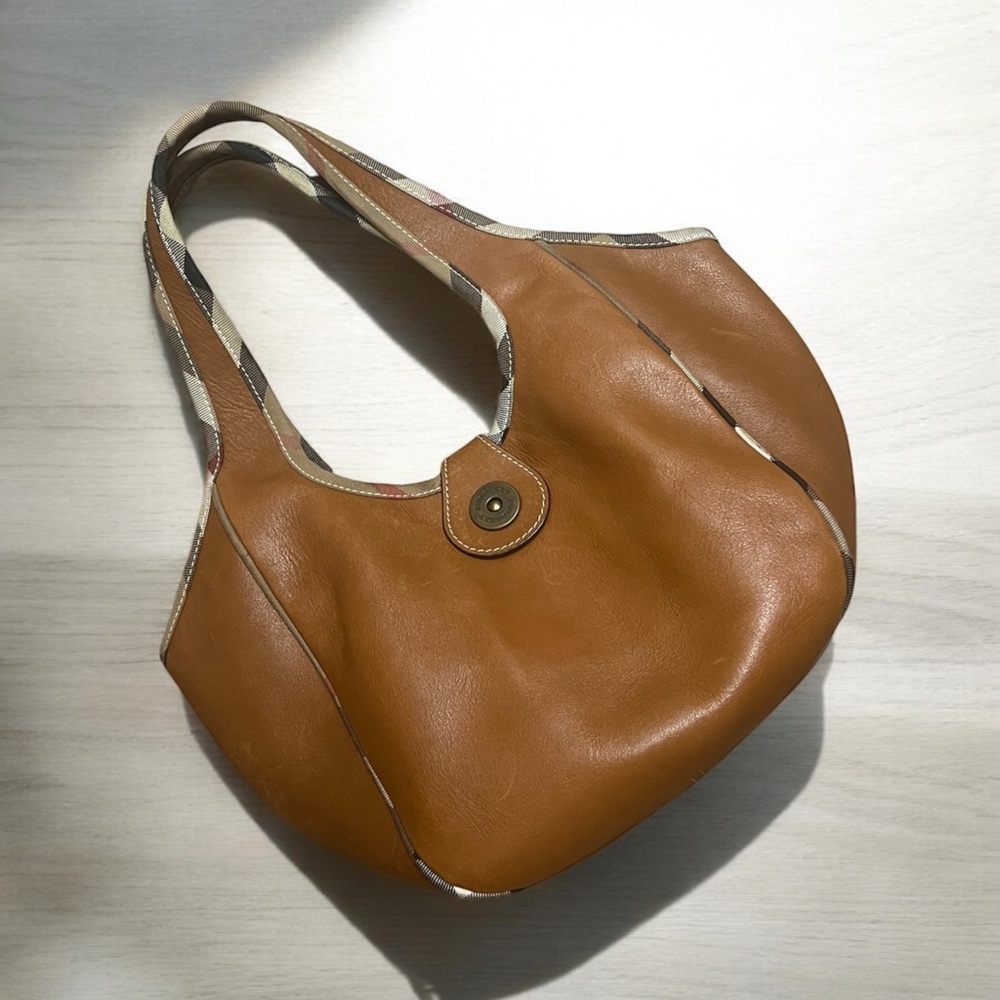 Burberry vintage shoulder bag